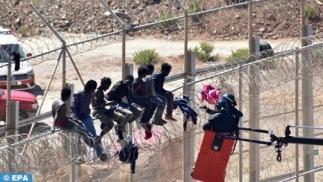 إحباط أكثر من 75 ألف محاولة للهجرة غير الشرعية خلال سنة 2023 (وزارة الداخلية￼￼￼￼)