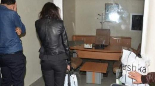 اعتقال موظفة متورطة في عمليات نصب بلغت ال 4 مليارات ضحاياها رجال أعمال ومقاولون و موظفون …