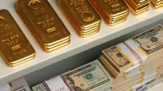 رجال أعمال وسياسيون مغاربة متهمون بتهريب الأموال والمجوهرات بين مينائي سيت الفرنسي والناظور..