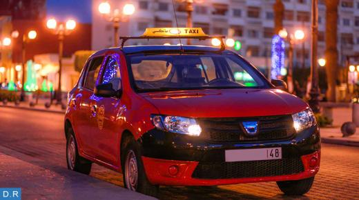 في ظل غلاء المحروقات.. سائقوا طاكسيات وجدة يقررون الرفع من تسعيرة العداد..