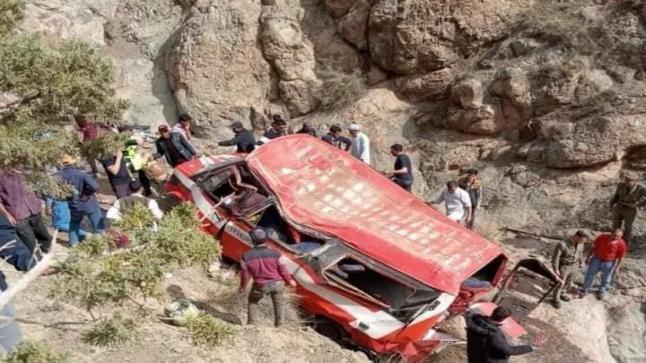 إقليم أزيلال.. مصرع 9 أشخاص وإصابة 8 آخرين في حادثة سير بالجماعة الترابية أيت بوولي￼