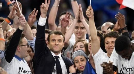 الرئيس ماكرون يحضر مباراة المغرب وفرنسا