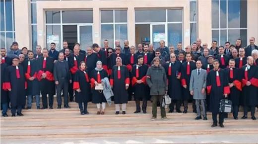 المفوضون القضائيون يضربون عن العمل رفضا لمشروع القانون الجديد لتنظيم المهنة..