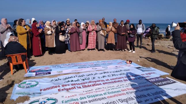 في لقاء نظمته جمعية مساعدة المهاجرين في وضعية صعبة بوجدة أمهات الموقوفين يطلقون صرخة مناشدة للسلطات الجزائرية لإطلاق سراح أبنائهم وإنهاء معاناتهم..