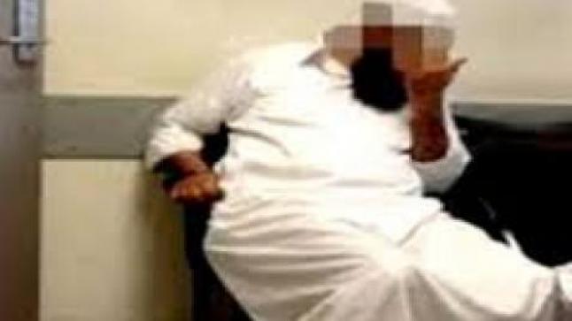 الأمن يعتقل “راقي” استغلّ أكثر من 20 امرأة جنسيا..