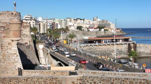 1600 مغربي تقدموا بطلبات لجوء بسبتة المحتلة..