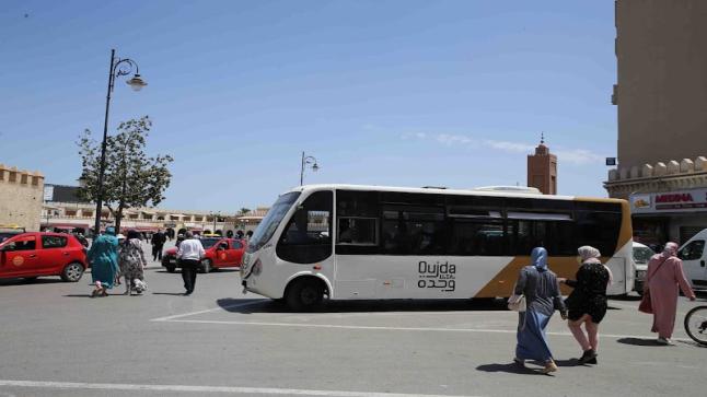 أزمة النقل الحضري بوجدة: برلمانية من خارج المدينة تطالب بتحرّك عاجل لإنقاذ الساكنة والعمال من “كارثة موبيليس”.. والوالي والمنتخبون في دار غفلون”..