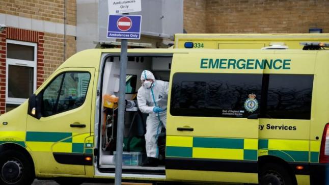 قيود مكافحة كورونا تسرع إلى خط النهاية… ولكن لا نهاية للجائحة بعد..