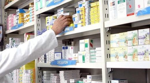 معاناة أصحاب الأمراض المزمنة متواصلة بسبب الانقطاع المستمر لأدوية من الصيدليات..