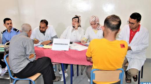 السجن المحلي بوجدة .. أزيد من 700 مستفيد من قافلة طبية متعددة التخصصات￼
