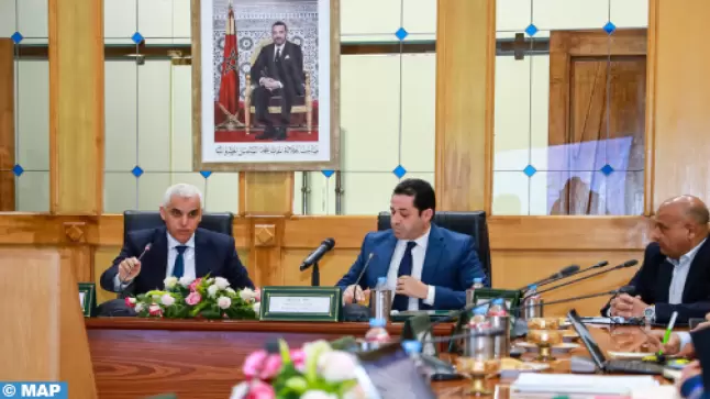 وزير الصحة: الوزارة ملتزمة بالمقاربة التشاركية مع المركزيات النقابية قصد إشراك مهنة الصيدلة في إصلاح المنظومة الصحية￼