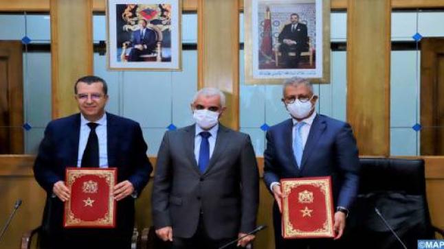 تحسين خدمات النقل السككي لصالح العاملين بقطاع الصحة..