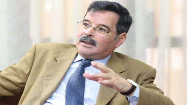 طالع السعود الأطلسي يكتب..”سيرك” النظام الجزائري… المفجع..