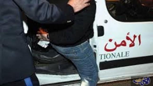 أمن تاوريرت.. يعتقل شخصا هدّد حارس أمن خاص بواسطة ساطور