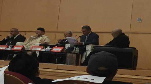  د. ادريس الضحاك يحاضر بوجدة حول “الأمن المائي وأسئلة الاستدامة