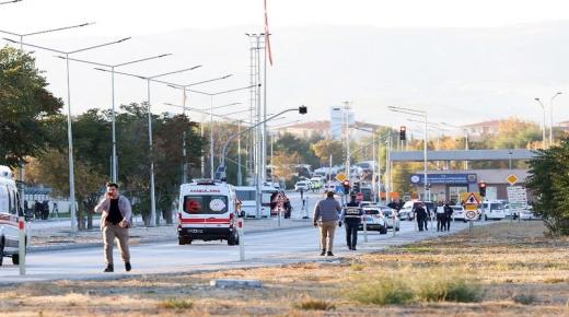 3 قتلى و14 جريحا في هجوم ارهابي قرب العاصمة التركية أنقرة