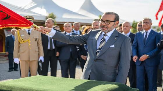 الملك محمد السادس يُطلق مشاريع سككية بالدار البيضاء..